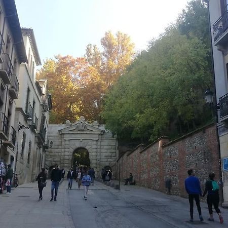 Апартаменты Cerca De La Alhambra, La Casa Del Cuento, Segundo Гранада Экстерьер фото